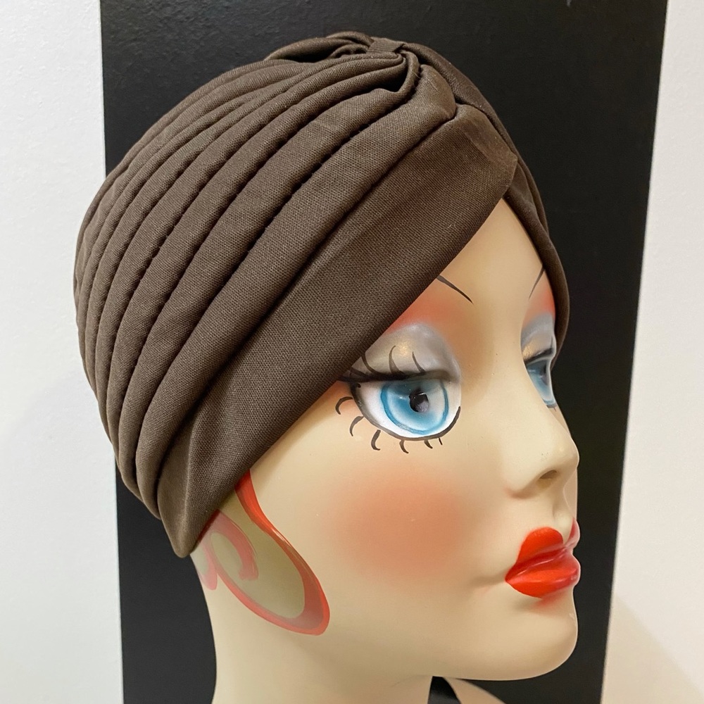 Stunning Tobacco brown vintage style retro pinup turban